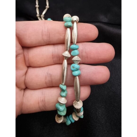 Vintage 1970s-90s Genuine Turquoise & Silver Beaded Necklace With Unique Tribal - Picture 5 of 5